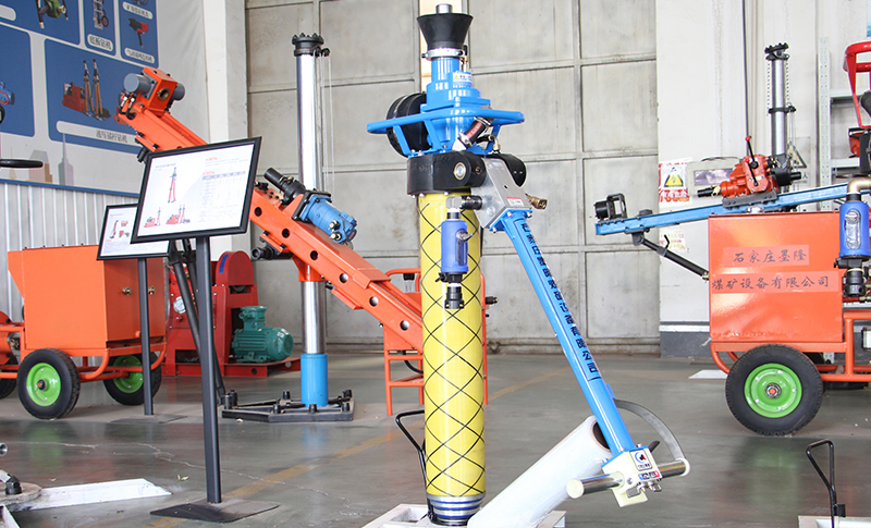 氣動(dòng)錨桿機(jī).jpg
