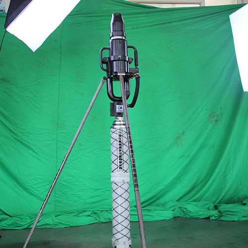 礦用助力推送器